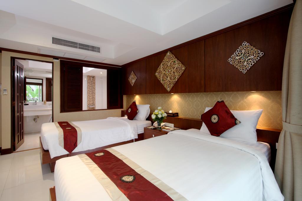 โรงแรมรายาบุรี โฮเต็ล ป่าตอง โรงแรม 3*