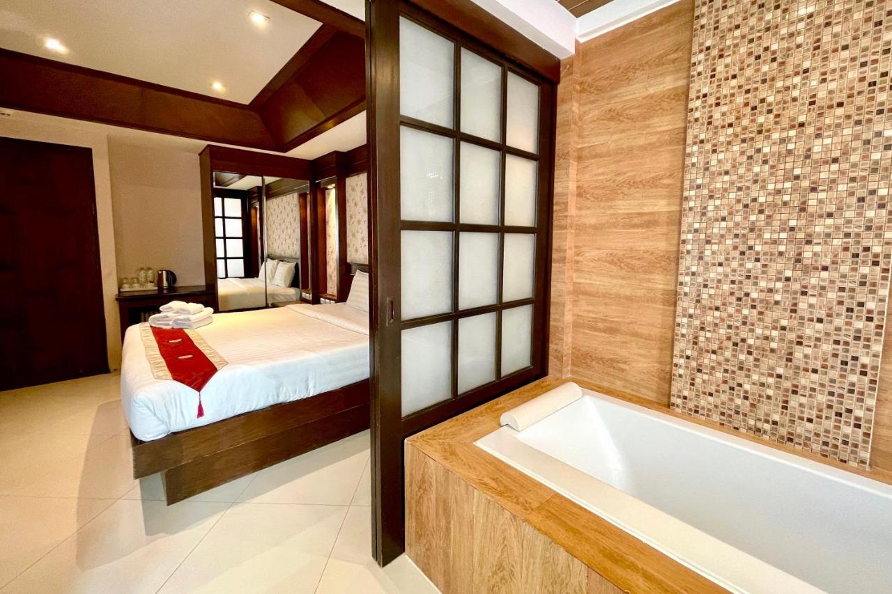 โรงแรม โรงแรมรายาบุรี โฮเต็ล ป่าตอง