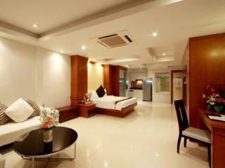 Rayaburi Hotel, 酒店 Patong